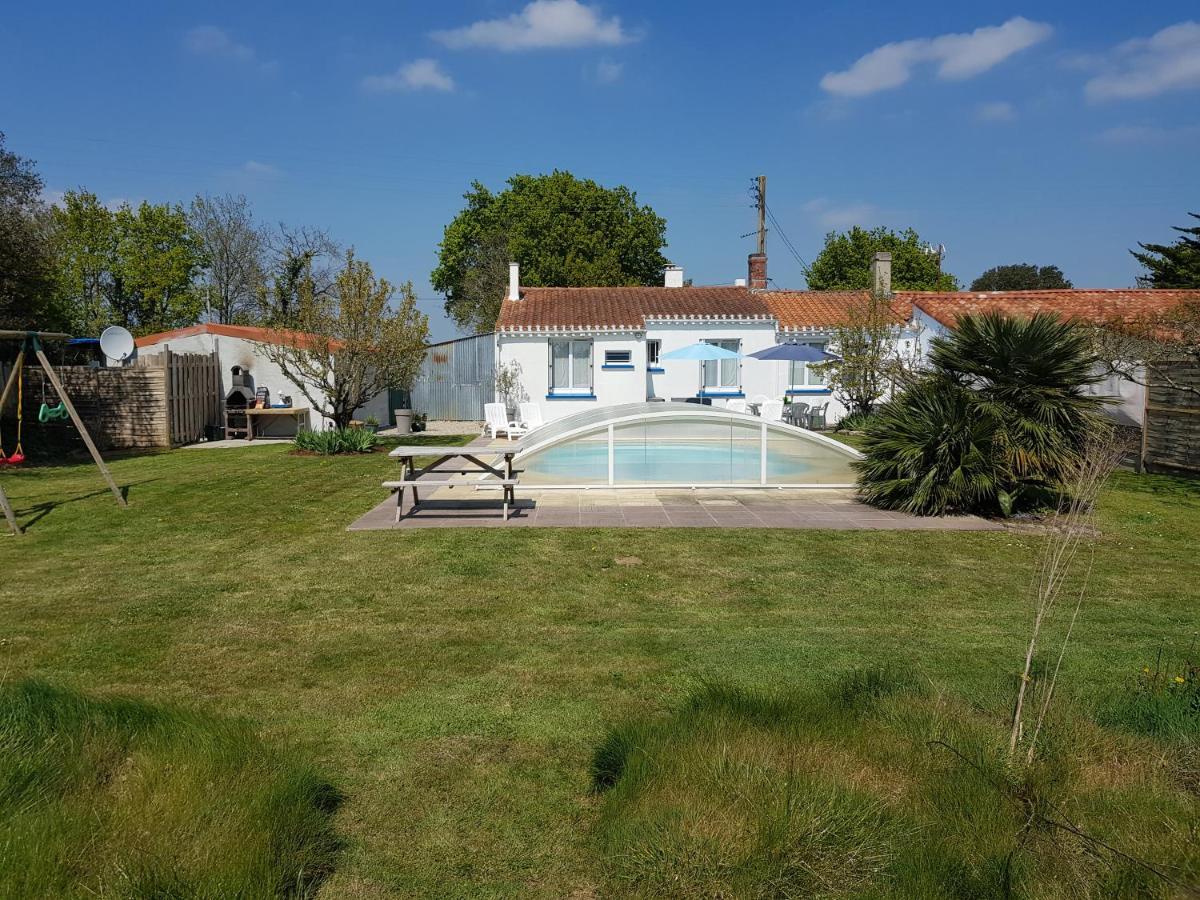 Villa Octaviere Gite Rural La Chapelle-Achard Buitenkant foto